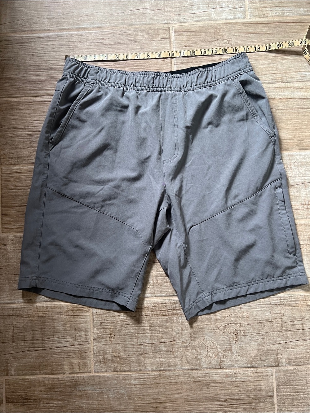 Gerry Weber Gray Athletic Shorts with Elastic Waist